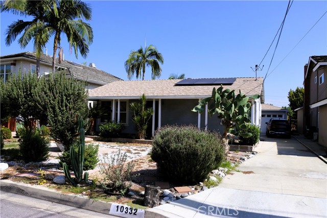 10332 Dolan Ave — photo