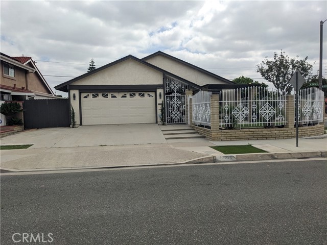 17720 Owen — photo