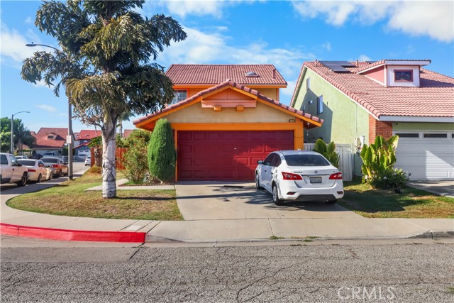 571 W Cypress Cir, Compton, CA 90220 — photo 2