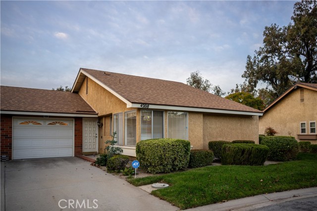 4208 Village 4 — photo