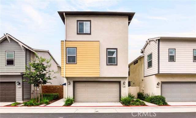 1208 Dock Ln — photo