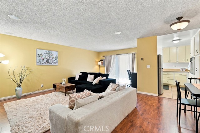 5625 Windsor Way 211 — photo