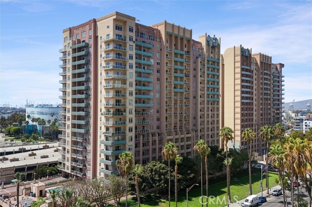 488 E Ocean Blvd 804 — photo