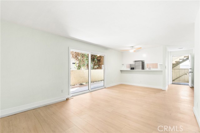1042 Gladys 4 — photo