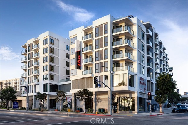 511 S Harbor 412 — photo