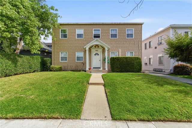 902 S Marengo 3 — photo