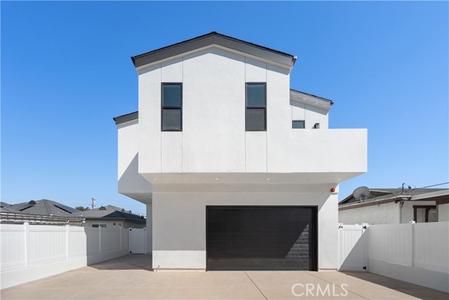 15634 Sombra Ave Unit B — photo