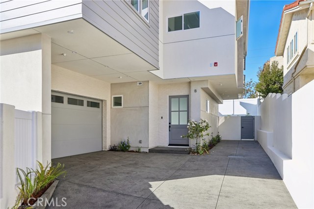 2019 Huntington Ln Unit B — photo