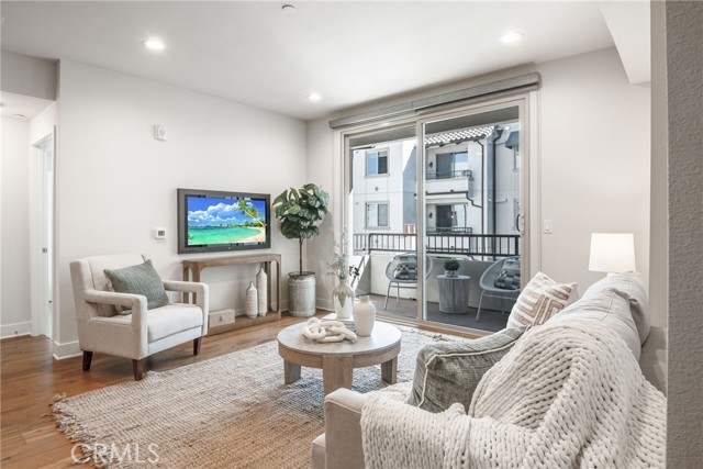 627 Deep Valley — photo