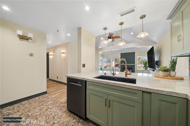 2563 Plaza Del Amo Unit 404 — photo