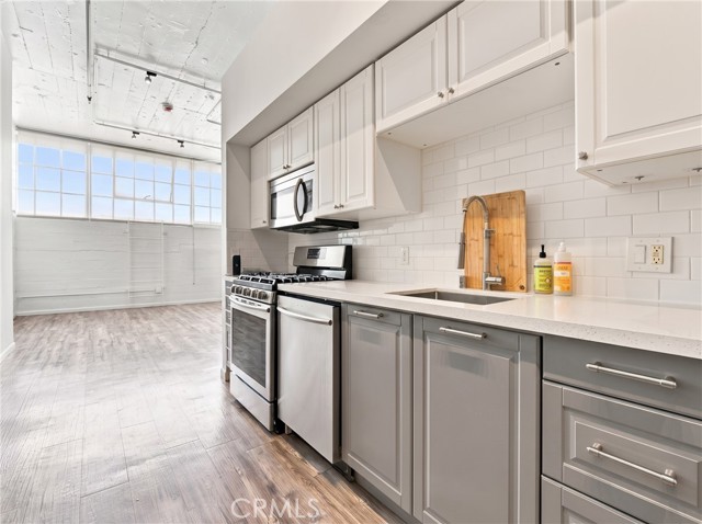 420 S San Pedro Unit 222 — photo