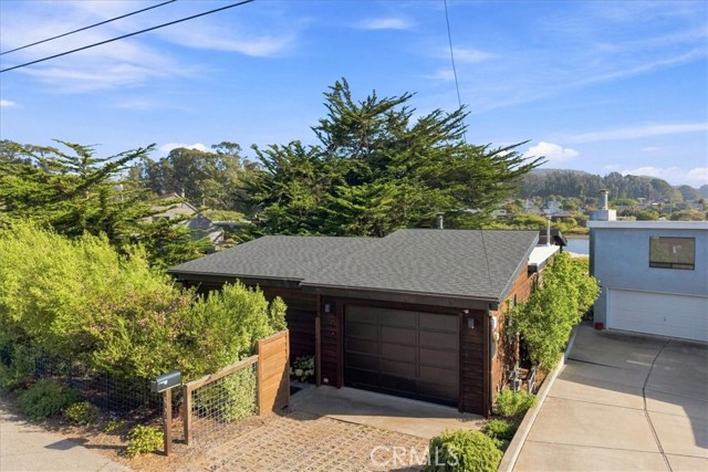 399 Mitchell — photo