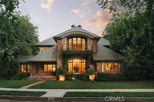 1095 Woodland Ave — photo