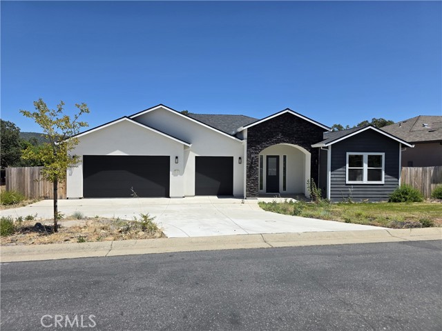 213 Lariat Loop — photo