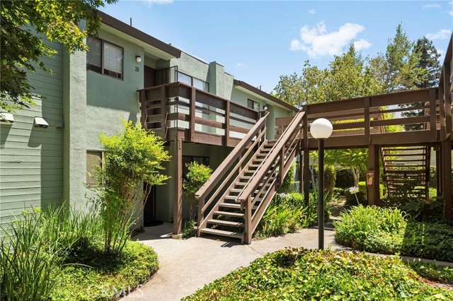 1415 Sheridan 18 — photo