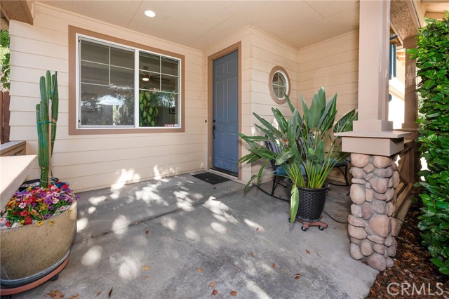 634 Salomon Dr — photo