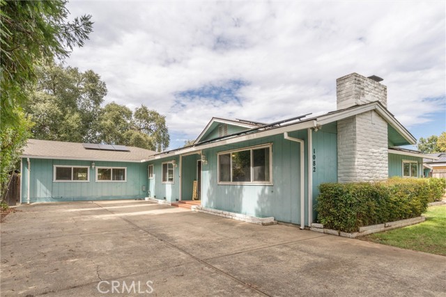 1082 Filbert Ave — photo