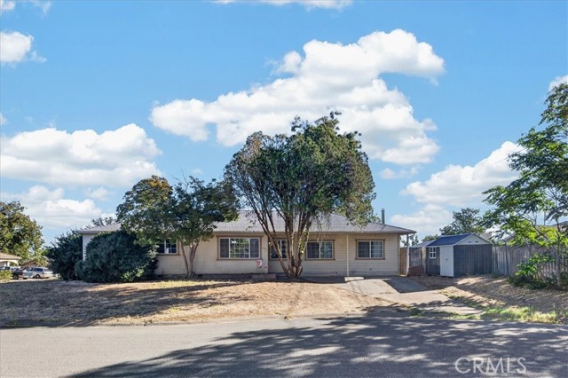 1635 Alvord Place — photo