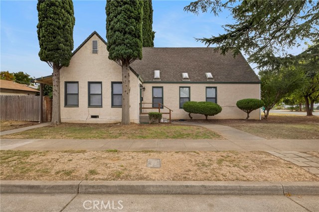 112 &114 S Sacramento St — photo