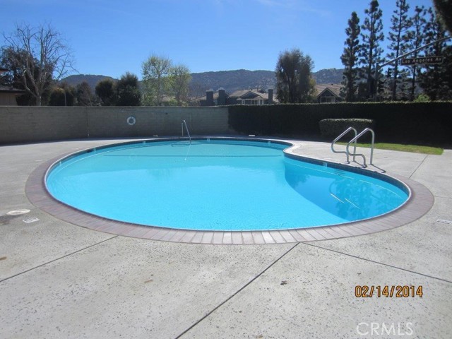 2077 Avenida Refugio 3 — photo