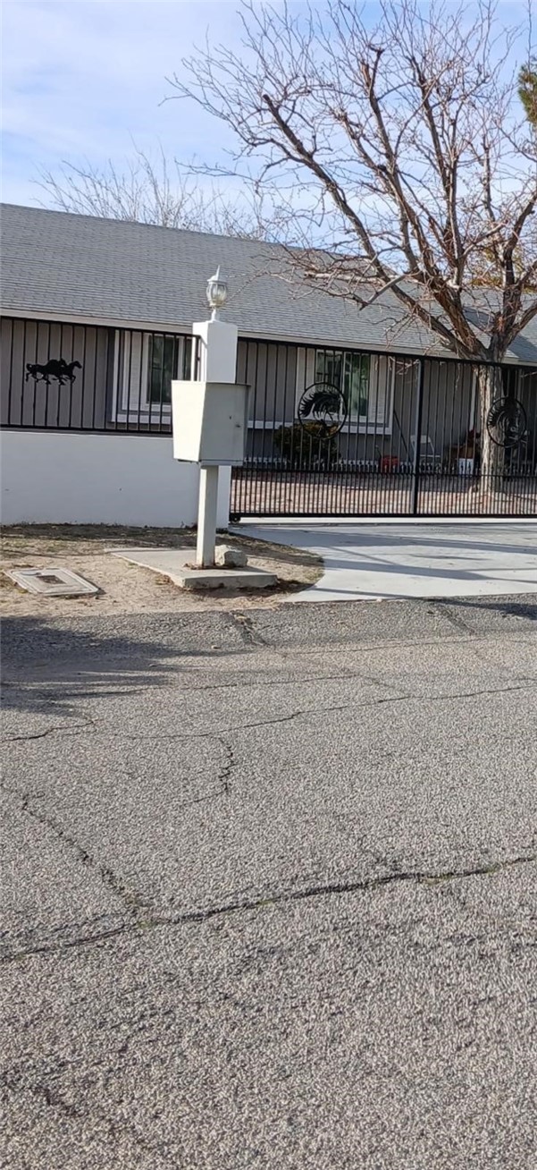40531 176th, Lancaster, CA 93535 — photo 3