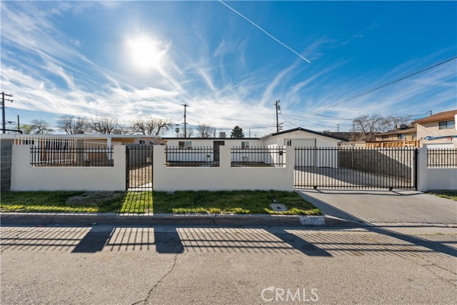 44745 3rd, Lancaster, CA 93535 — photo 2