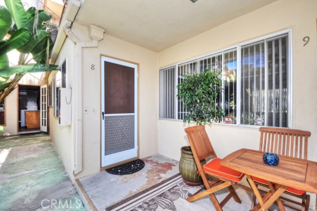 250 Cliff Dr 8 — photo
