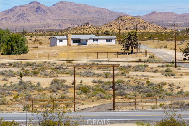 18531 E Palmdale Blvd — photo