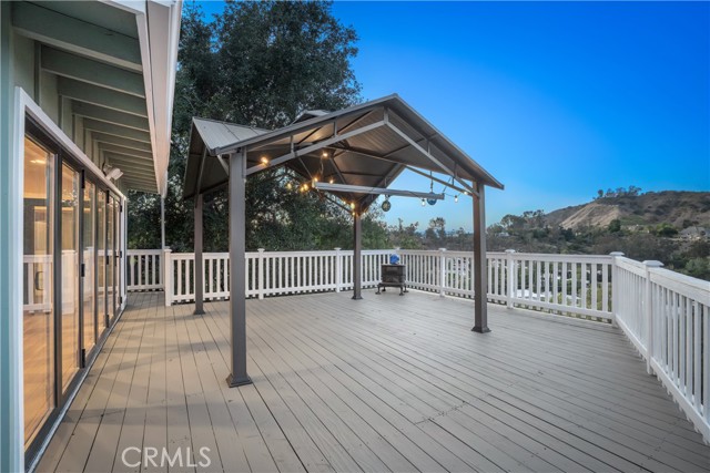3582 Elm Dr — photo