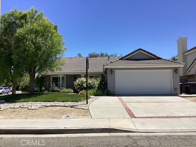 3522 W Avenue J2 — photo
