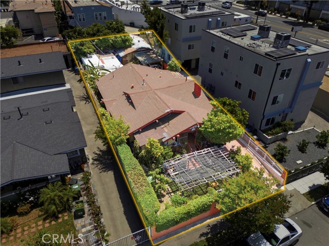 3990 La Salle — photo