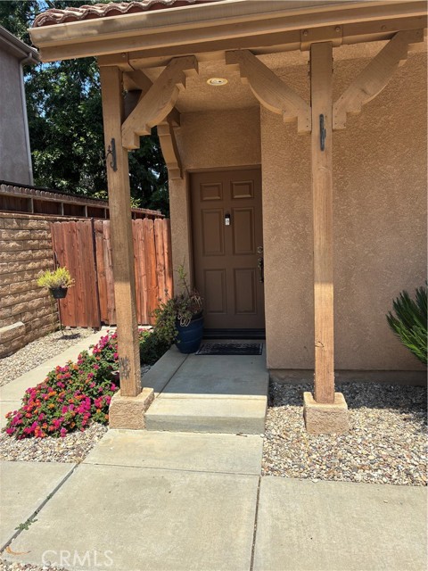 12724 Palm Ct — photo