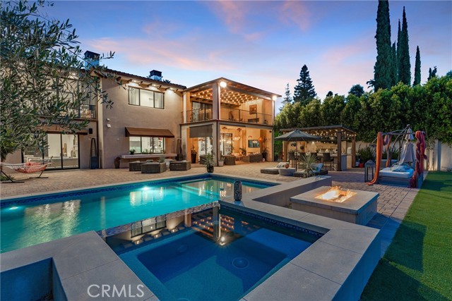 23042 Calvert St — photo
