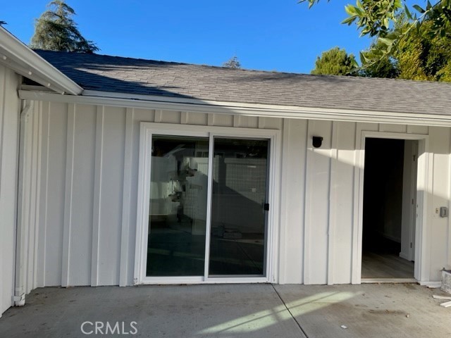 6532 Shoup Ave — photo