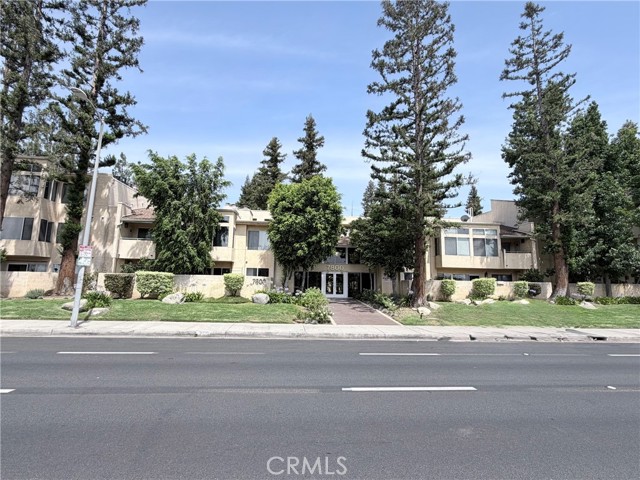 7800 Topanga Canyon Blvd 116 — photo
