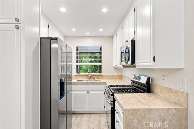 18183 Sundowner Way 851 — photo