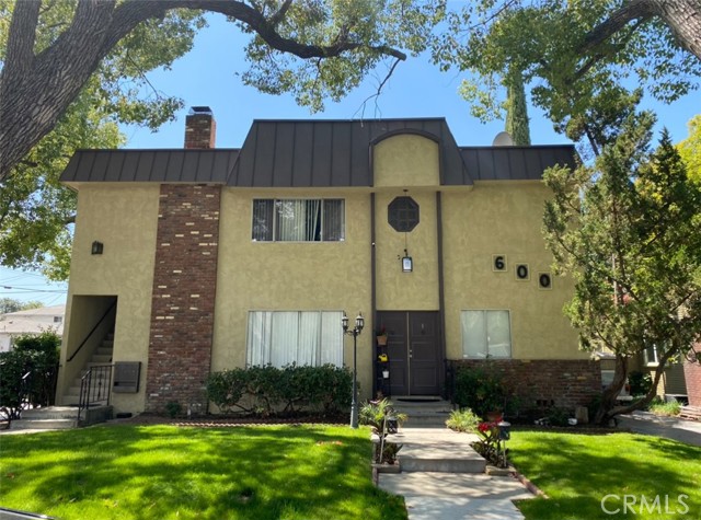 600 Unit 3 Pioneer Dr Unit 5 — photo