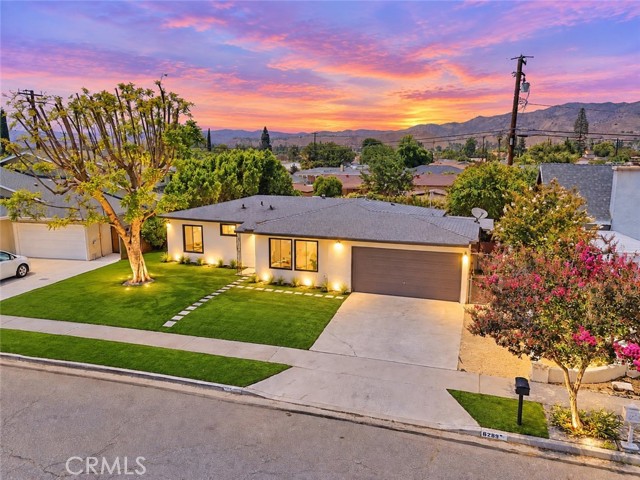 6289 Dana Ave — photo