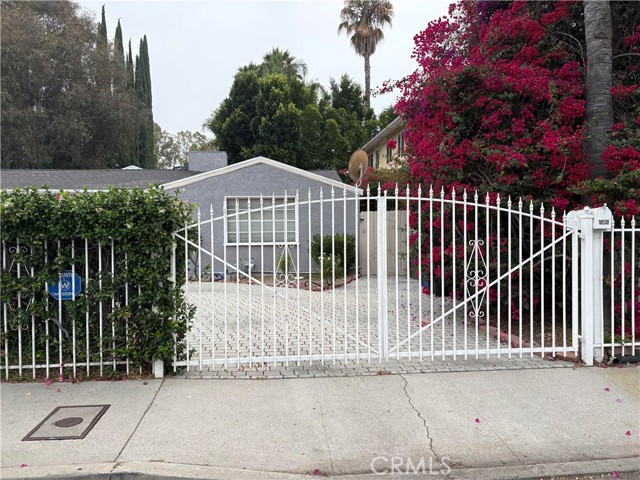 18530 Linnet — photo