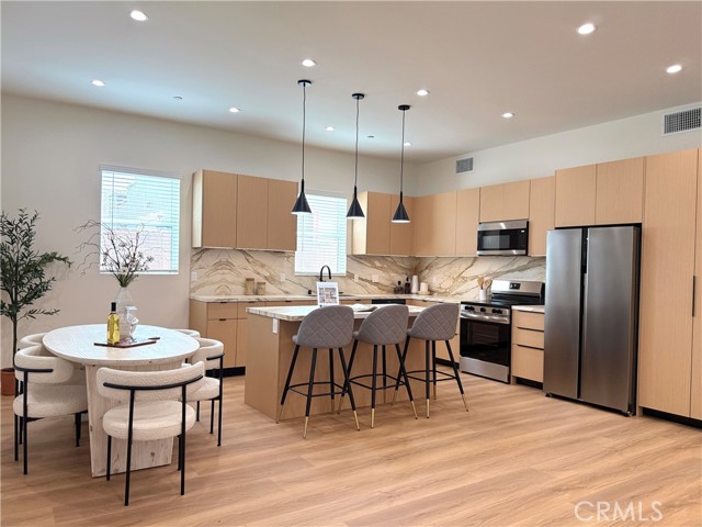 4121 Lafayette Pl Unit a — photo