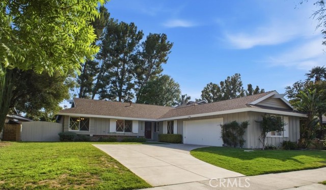 22220 Barbacoa Dr — photo