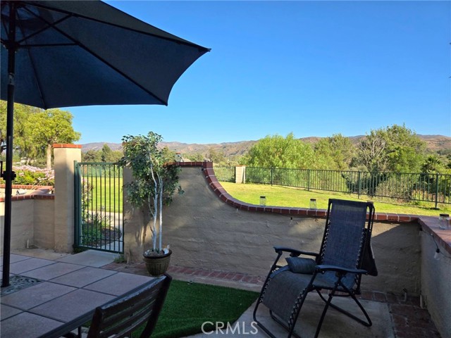 236 Country Club Dr B — photo