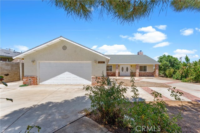 21208 Madre, Tehachapi, CA 93561 — photo 2