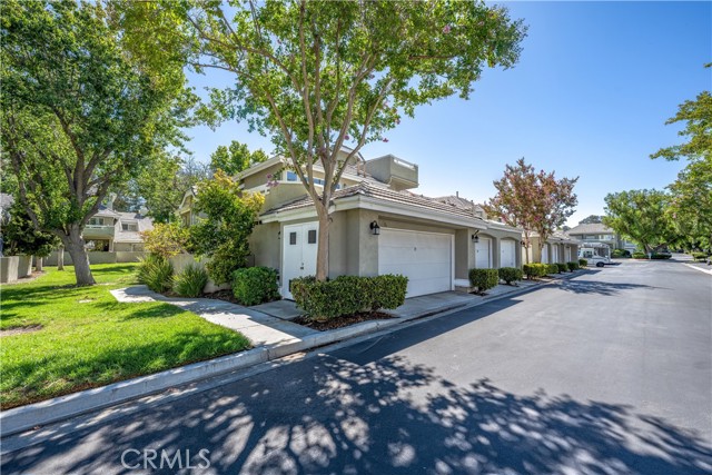 26127 Mcbean Pkwy 35 — photo