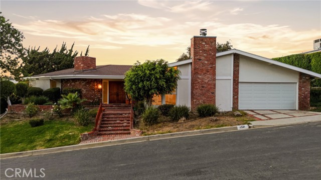 11345 Dona Lola Dr — photo