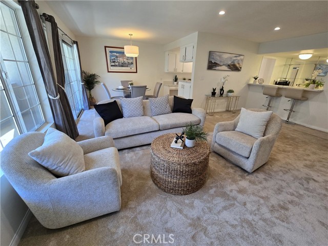 4647 Willis Ave 220 — photo