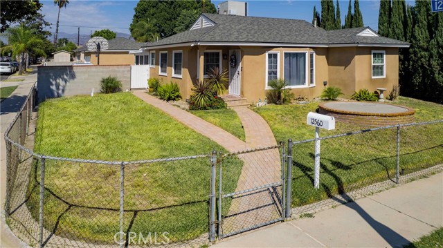 12560 Mineola — photo