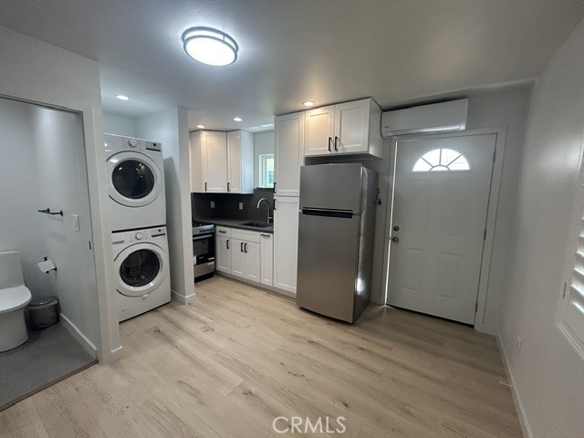 10132 B Lurline Avenue — photo