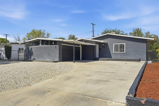 44043 Heaton — photo