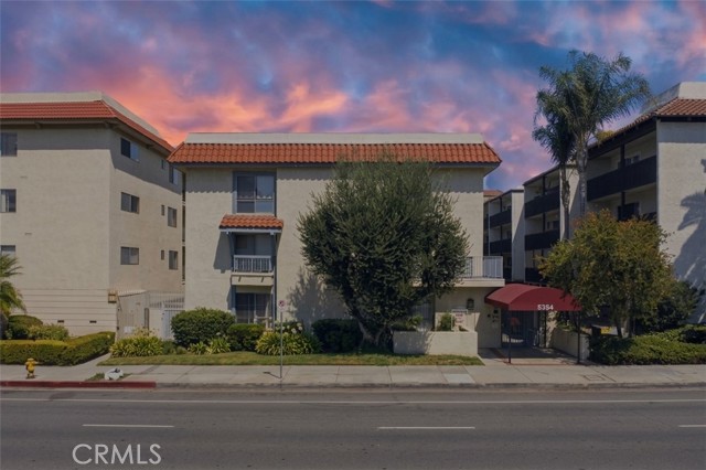 5354 Lindley Ave 209 — photo